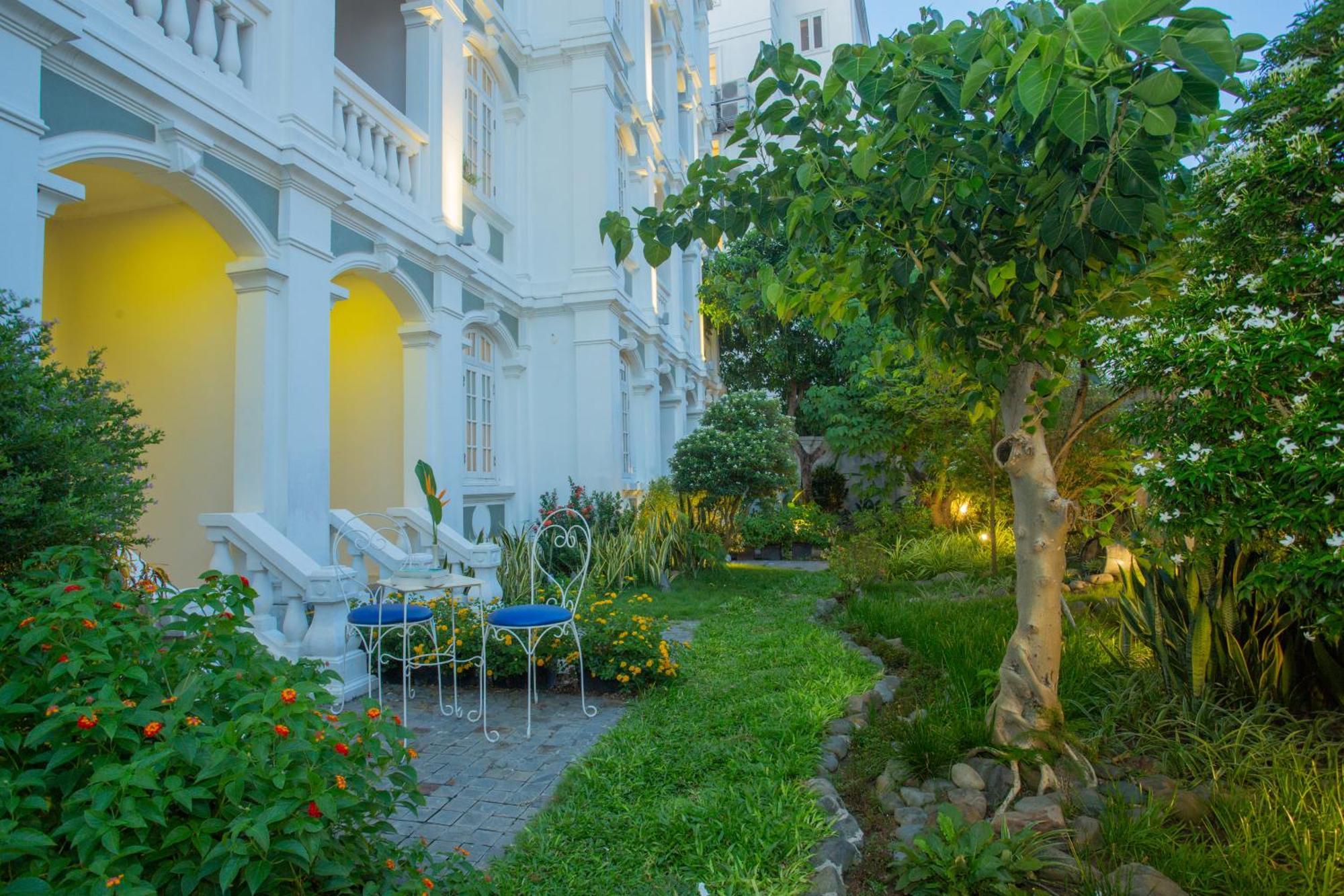 Hoi An Garden Palace And Spa - A Boutique Inspired By Nature Exteriör bild